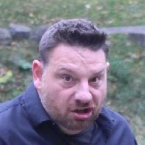 Meet your Posher, Jason